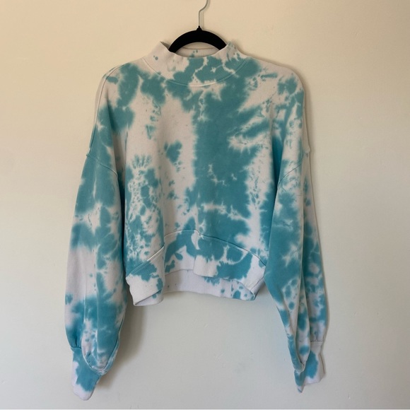 Spritual Gangster Mock Neck Tie Dye Sweatshirt in Blue and White size Large - Picture 3 of 8